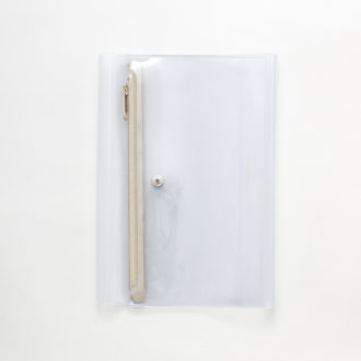 isshoni. ペンケース付ノートカバーPVC B6対応 クリアBE  N1871